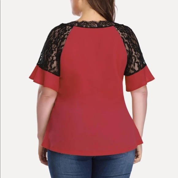Plus size lace detail blouse - Picture 4 of 7